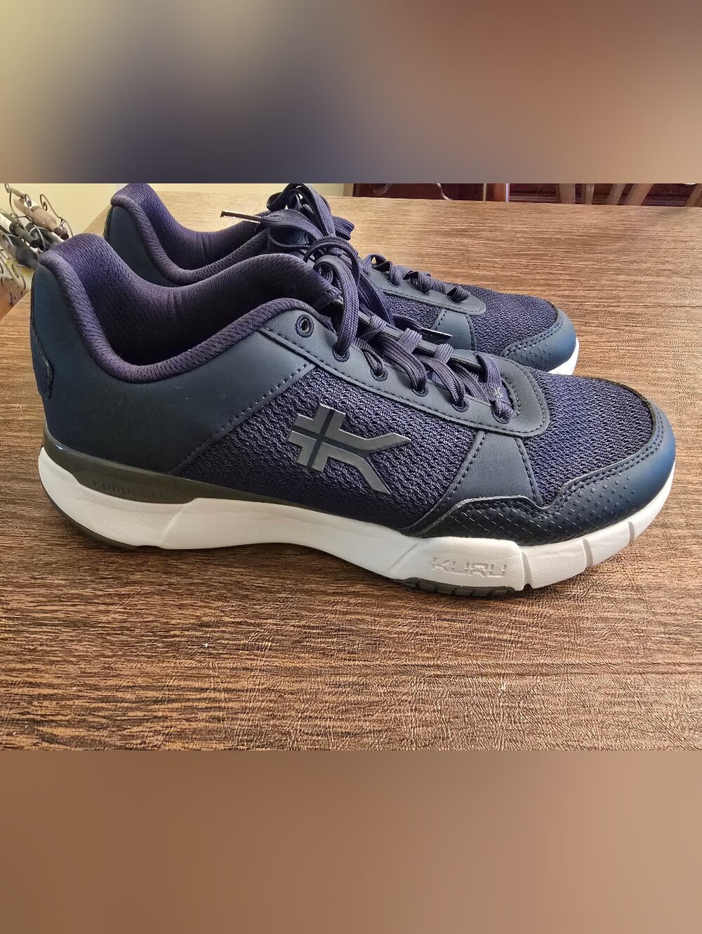 Kuru Quantum 2 Men's Navy Athletic Sneakers - 10 Wide